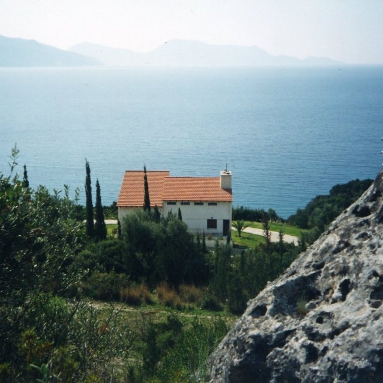 Πωλείται βίλα στην Πογωνιά (Παλαίρου) Αιτωλ/νίας