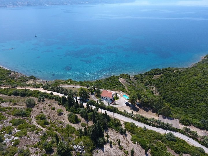 Πωλείται βίλα στην Πογωνιά (Παλαίρου) Αιτωλ/νίας