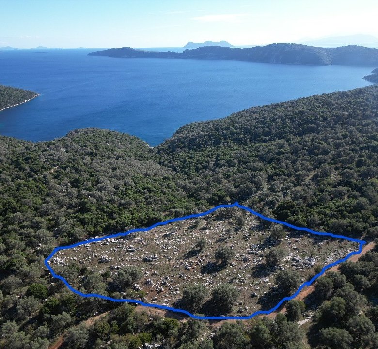 Πωλείται Οικόπεδο στο Μεγανήσι