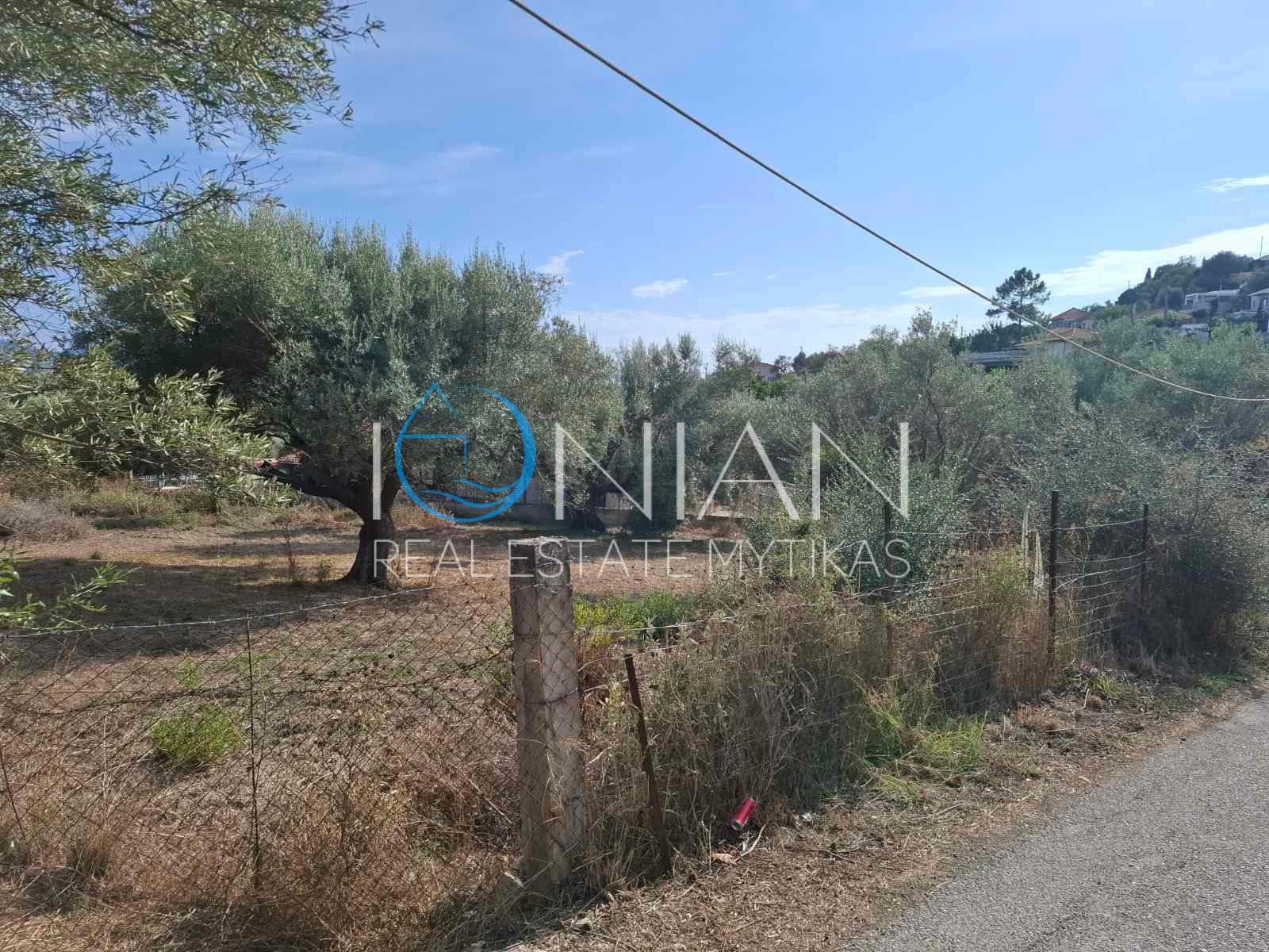 Πωλείται οικόπεδο στην Πογωνιά Παλαίρου